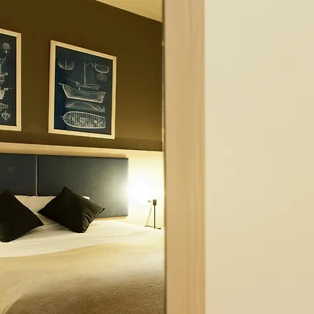 דירה Mh Ramblas ברצלונה